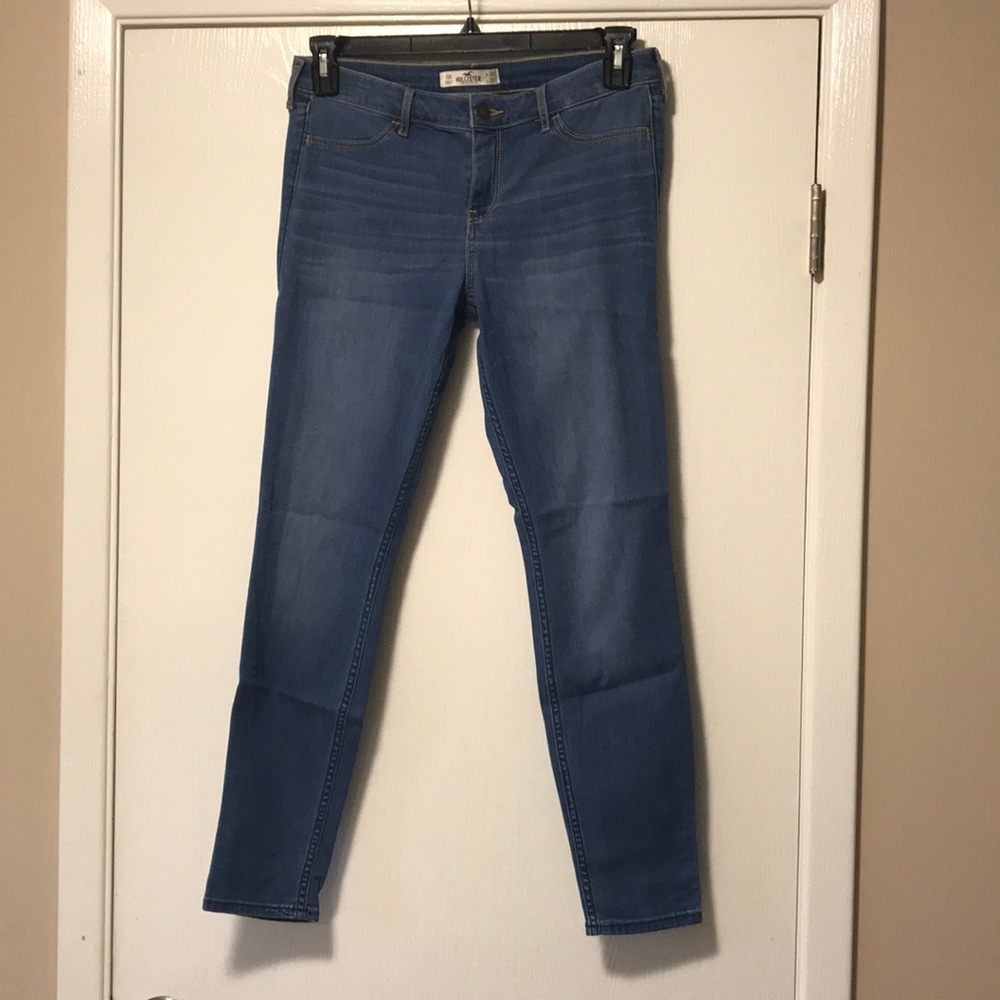 Hollister skinny jeans 11R
